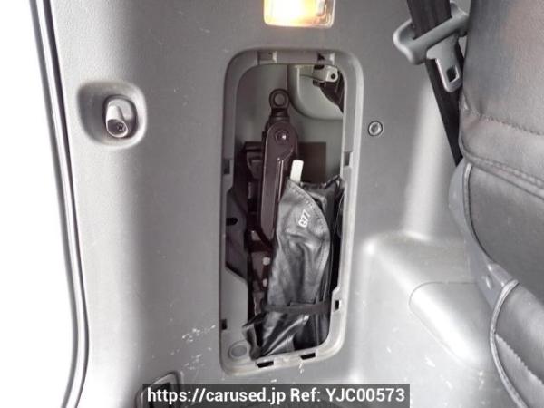 Used 2007 AT toyota noah ZRR70W Image[43]