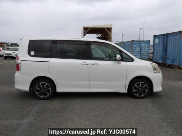 Used 2009 AT toyota noah ZRR70W Image[7]