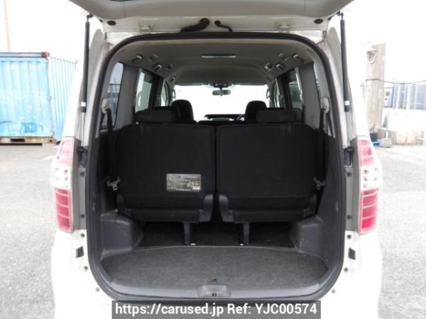 Used 2009 AT toyota noah ZRR70W Image[8]