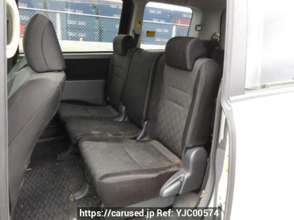 Used 2009 AT toyota noah ZRR70W Image[16]