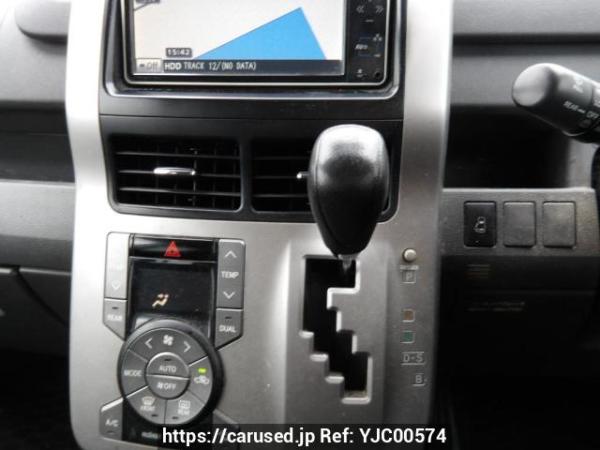 Used 2009 AT toyota noah ZRR70W Image[24]