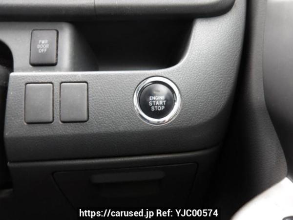 Used 2009 AT toyota noah ZRR70W Image[27]