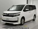 Toyota Voxy ZRR80G