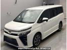 Toyota Voxy ZRR85W