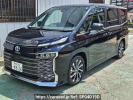 Toyota Voxy ZWR90W