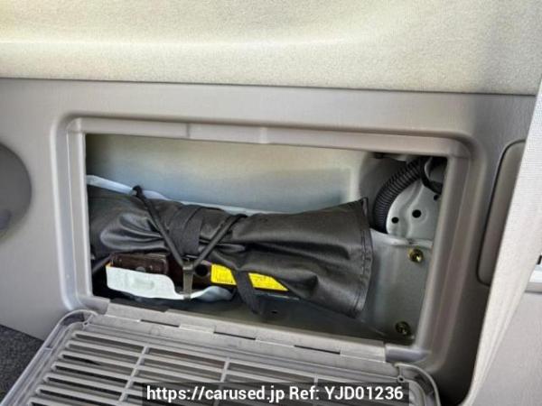 Used 2001 AT toyota hiace-regius RCH47W Image[28]