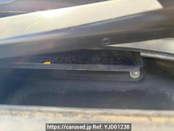 Used 2009 AT toyota noah ZRR75G Image[10]