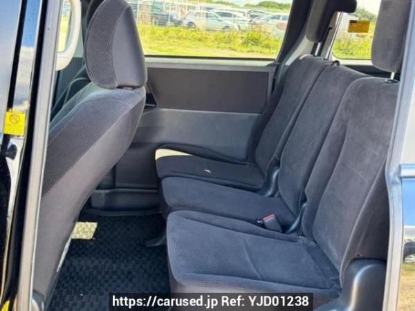 Used 2009 AT toyota noah ZRR75G Image[14]