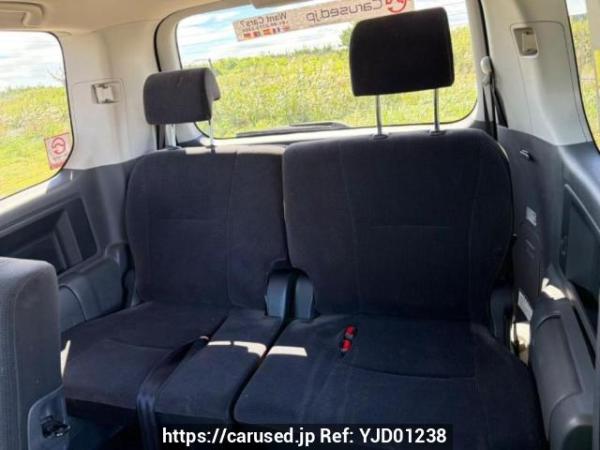 Used 2009 AT toyota noah ZRR75G Image[15]