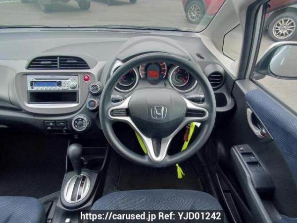 Used 2010 AT honda fit GE6 Image[18]