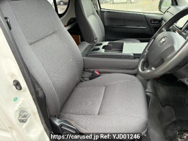 Used 2017 AT toyota hiace-van TRH200V Image[9]