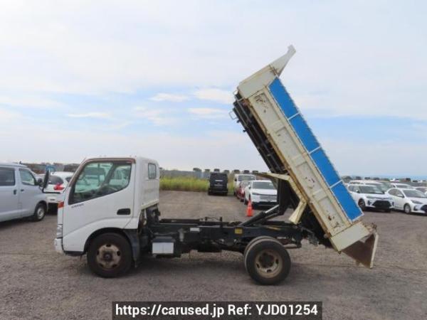 Used 2001 MT toyota dyna-truck XZU322D Image[14]