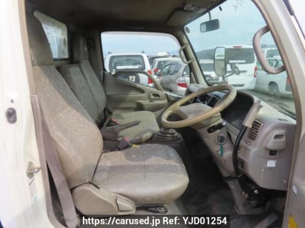 Used 2001 MT toyota dyna-truck XZU322D Image[26]