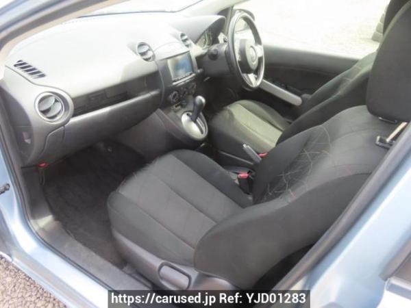 Used 2013 AT mazda demio DE3FS Image[15]