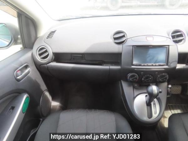 Used 2013 AT mazda demio DE3FS Image[20]