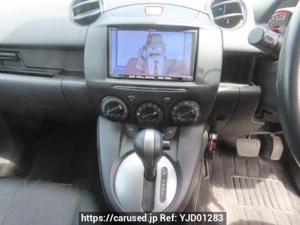 Used 2013 AT mazda demio DE3FS Image[22]