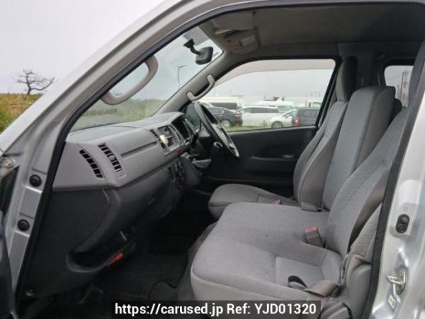 Used 2007 MT toyota regiusace-van KDH205V Image[12]