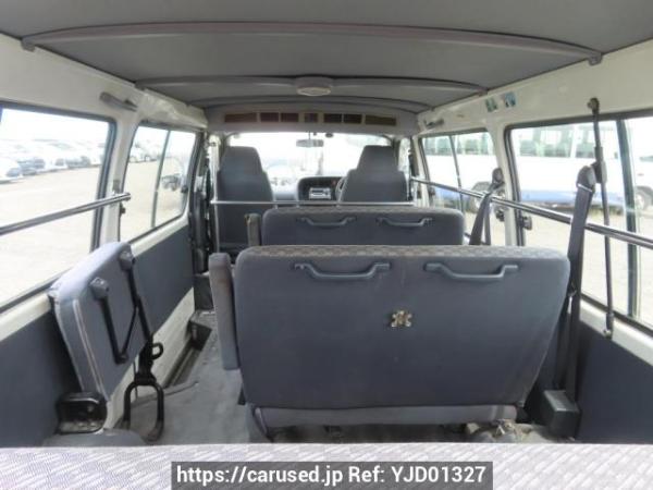 Used 2001 AT toyota hiace-wagon RZH111G Image[9]