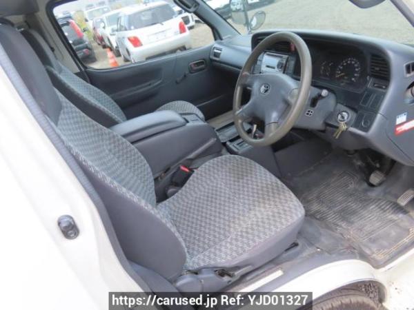 Used 2001 AT toyota hiace-wagon RZH111G Image[14]