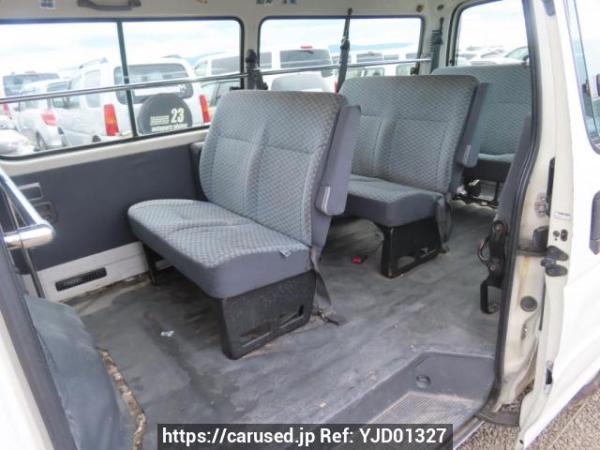 Used 2001 AT toyota hiace-wagon RZH111G Image[18]
