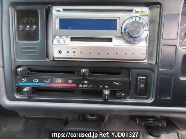 Used 2001 AT toyota hiace-wagon RZH111G Image[24]