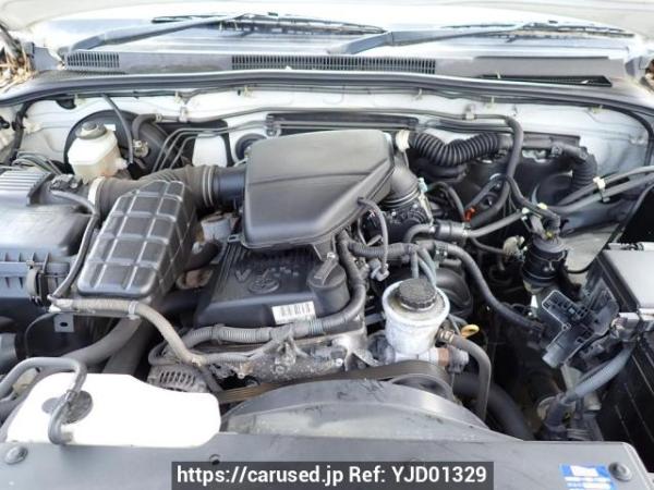 Used 2005 AT toyota hilux-surf TRN215W Image[10]
