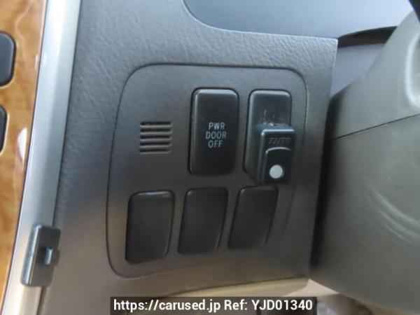Used 2006 AT toyota alphard ANH10W Image[31]