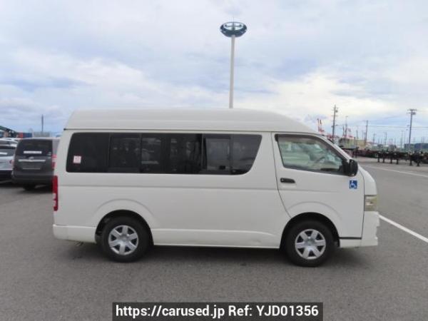 Used 2011 AT toyota regiusace-van TRH200K Image[7]