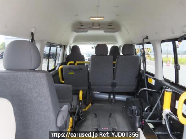 Used 2011 AT toyota regiusace-van TRH200K Image[9]