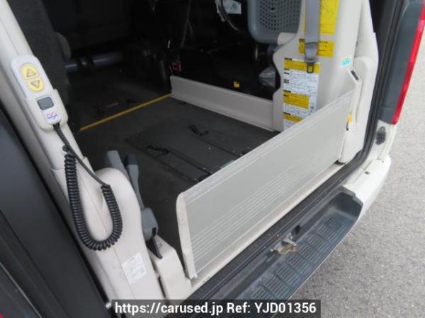 Used 2011 AT toyota regiusace-van TRH200K Image[27]