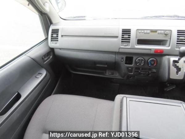 Used 2011 AT toyota regiusace-van TRH200K Image[30]
