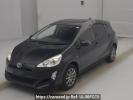 Toyota Aqua NHP10