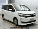 Toyota Voxy ZWR80G