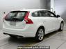 Used 2017 AT volvo v60 FD4204T Image[1]