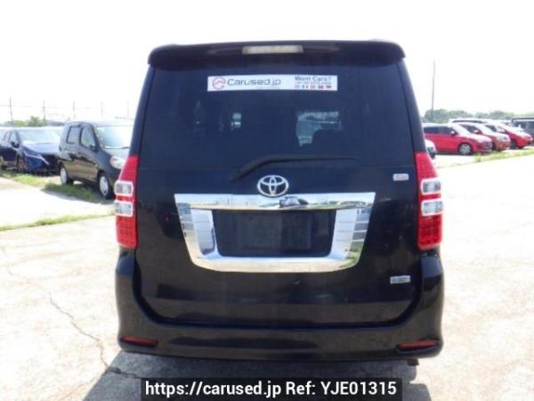 Used 2010 AT toyota noah ZRR70W Image[5]