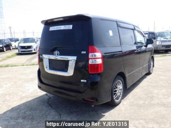 Used 2010 AT toyota noah ZRR70W Image[6]