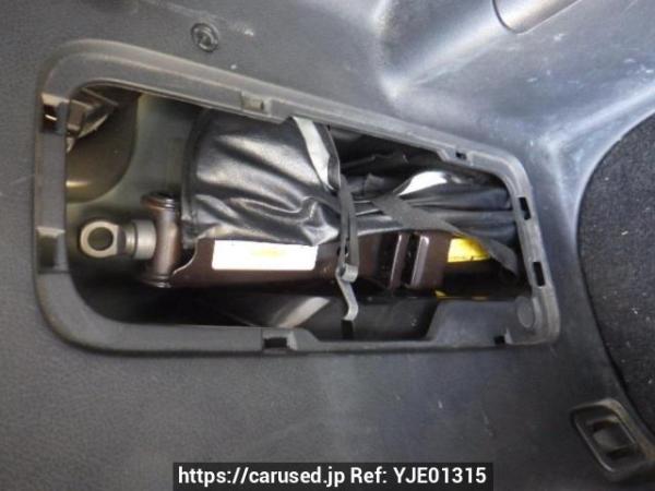 Used 2010 AT toyota noah ZRR70W Image[36]