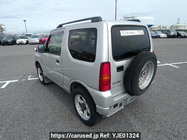 1999 Suzuki Jimny JDM car for sale — photo 5 of 25