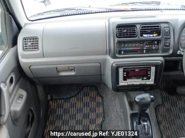 1999 Suzuki Jimny JDM car for sale — photo 18 of 25