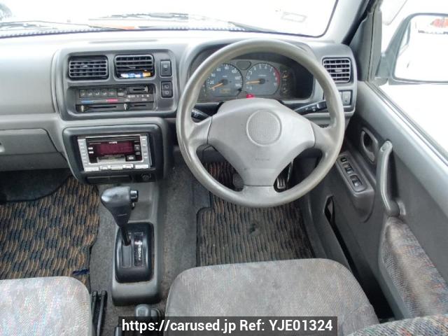 1999 Suzuki Jimny JDM car for sale — photo 19 of 25