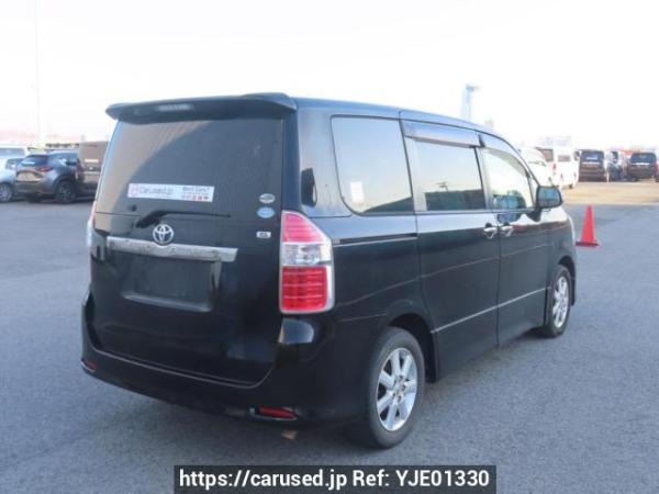 Used 2009 AT toyota noah ZRR70W Image[6]