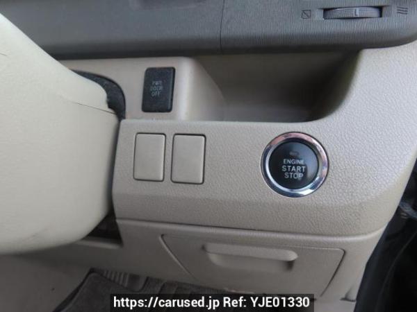 Used 2009 AT toyota noah ZRR70W Image[33]