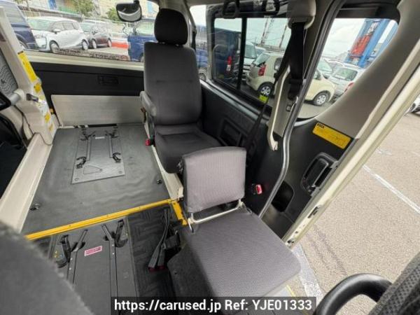Used 2013 AT toyota regiusace-van TRH200K Image[16]