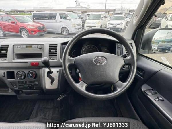 Used 2013 AT toyota regiusace-van TRH200K Image[21]