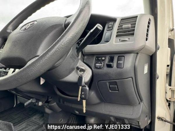Used 2013 AT toyota regiusace-van TRH200K Image[29]