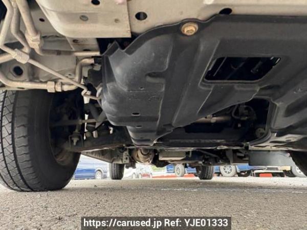 Used 2013 AT toyota regiusace-van TRH200K Image[39]