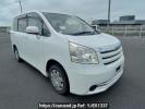 Toyota Noah ZRR75G