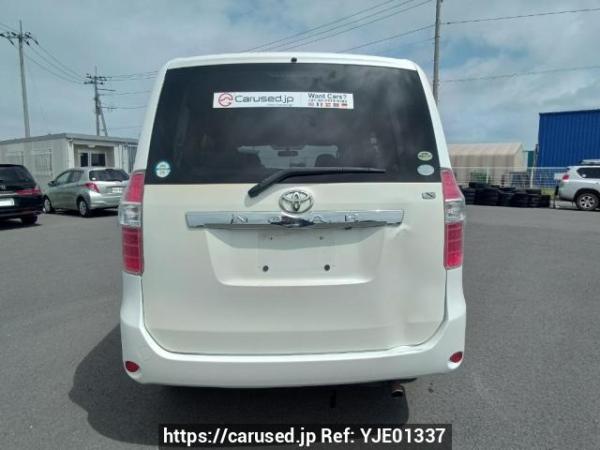 Used 2008 AT toyota noah ZRR75G Image[5]