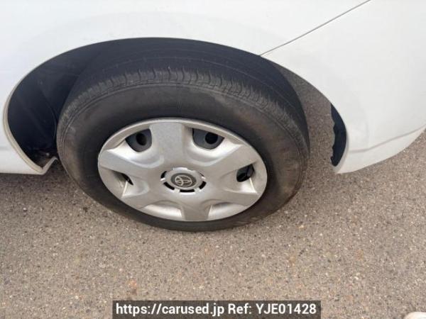 Used 2005 AT toyota allex NZE121 Image[13]