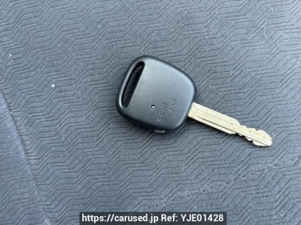 Used 2005 AT toyota allex NZE121 Image[27]